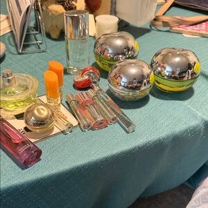 Silver and Yellow Perfume Set dkny be delicious with Clinique my happy and more